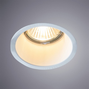  Точечный встраиваемый светильник Arte Lamp Grus A6667PL-1WH
