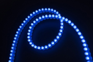 Лента светодиодная SWG DIP 2835 96 LED/м 7.7 Вт/м 12В IP68 Цвет: Синий 000907